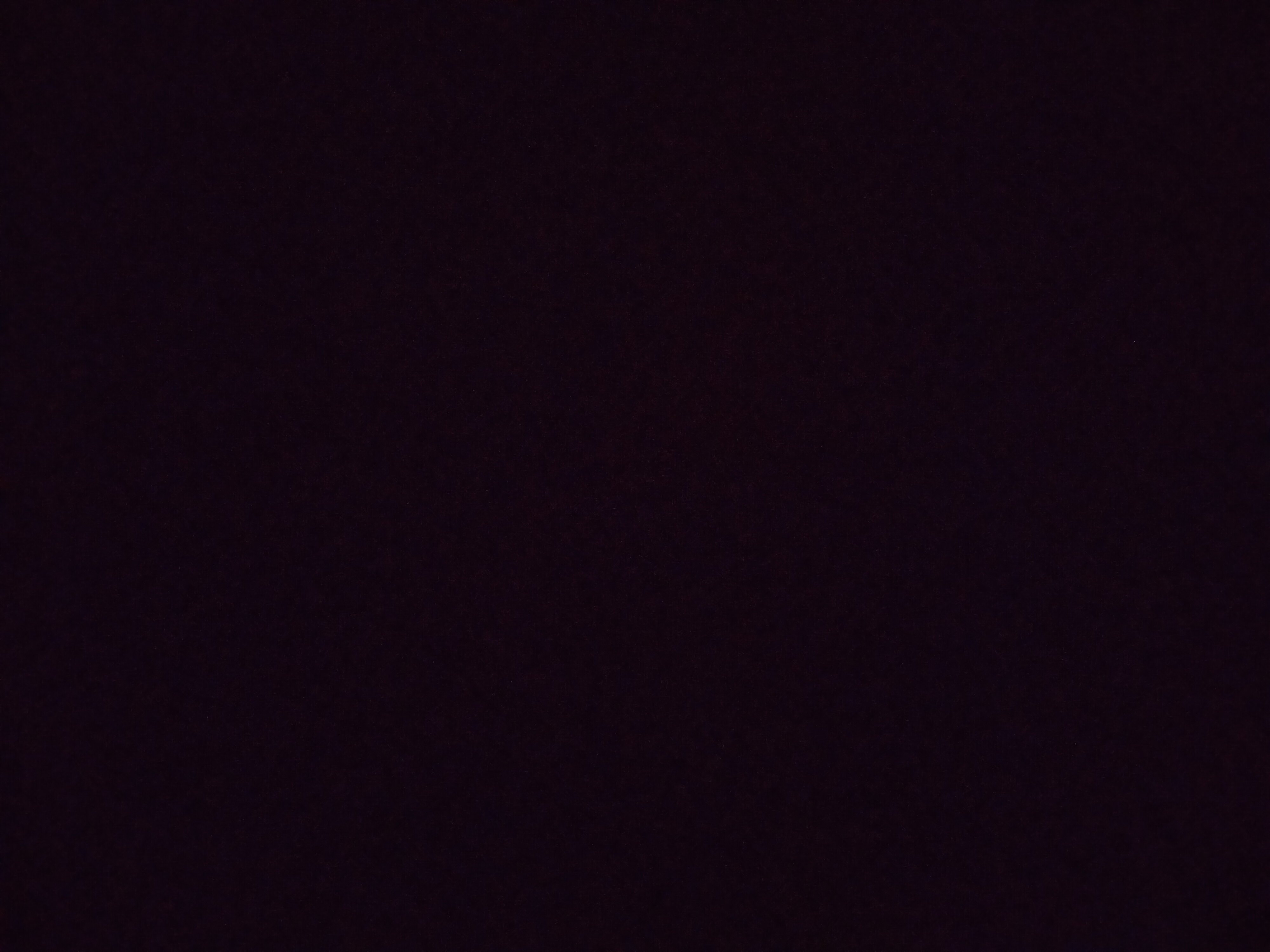 Sama Tarhosen maasto pimeällä